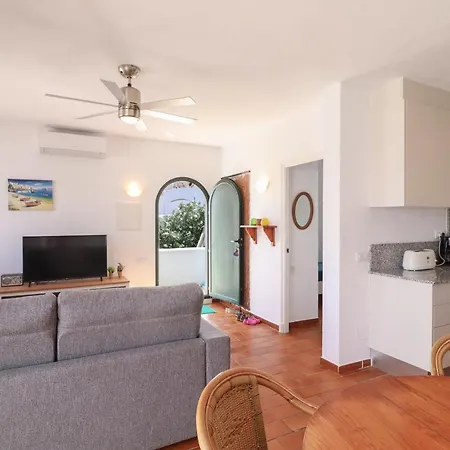 Belvedere, Family-friendly, Nice, First-line With Stunning And Sea Views,ac Lägenhet